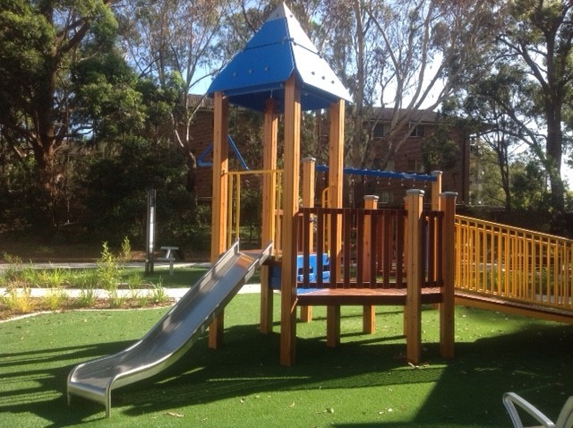 Playground in Acacia Rd