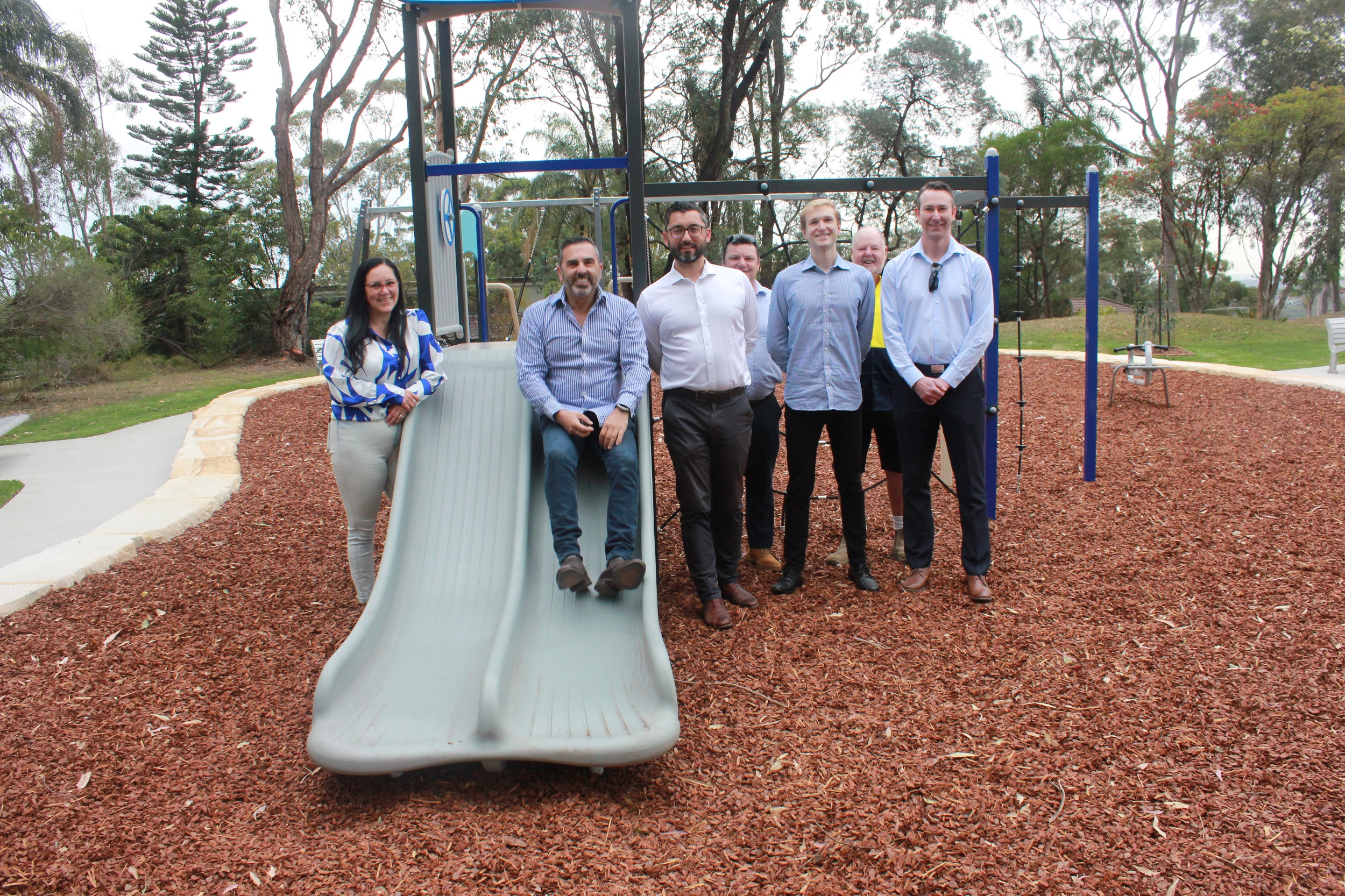 Jelba Reserve Bangor opening. Councillor Laura Cowell, Sutherland Shire Mayor – Councillor Carmelo Pesce, Councillor Stephen Nikolovski, along with Council’s project team and contractor Auscape. 