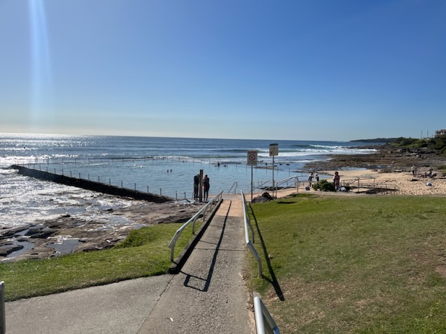 Accessible pathway down to ocean pool