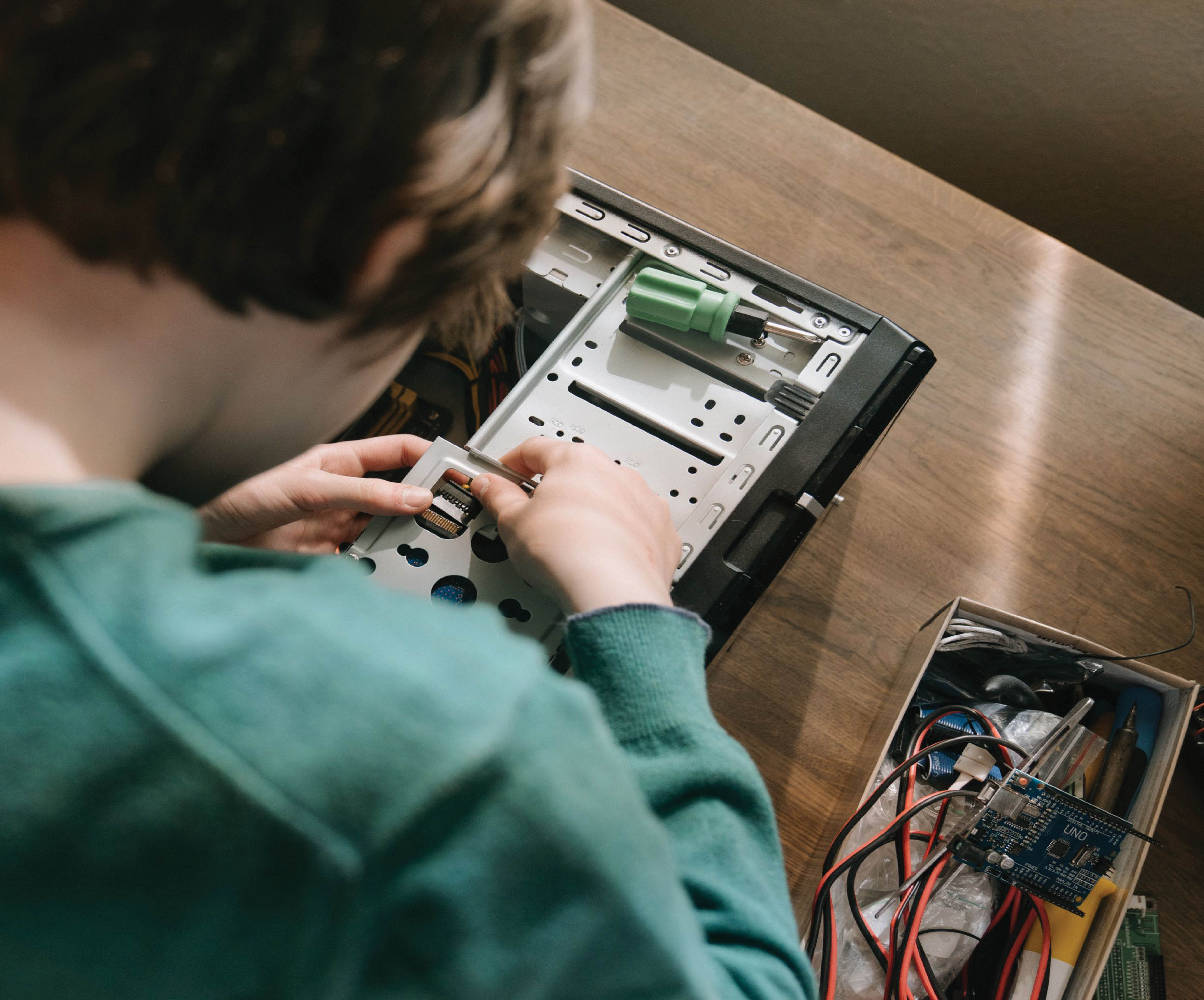 child building a robot