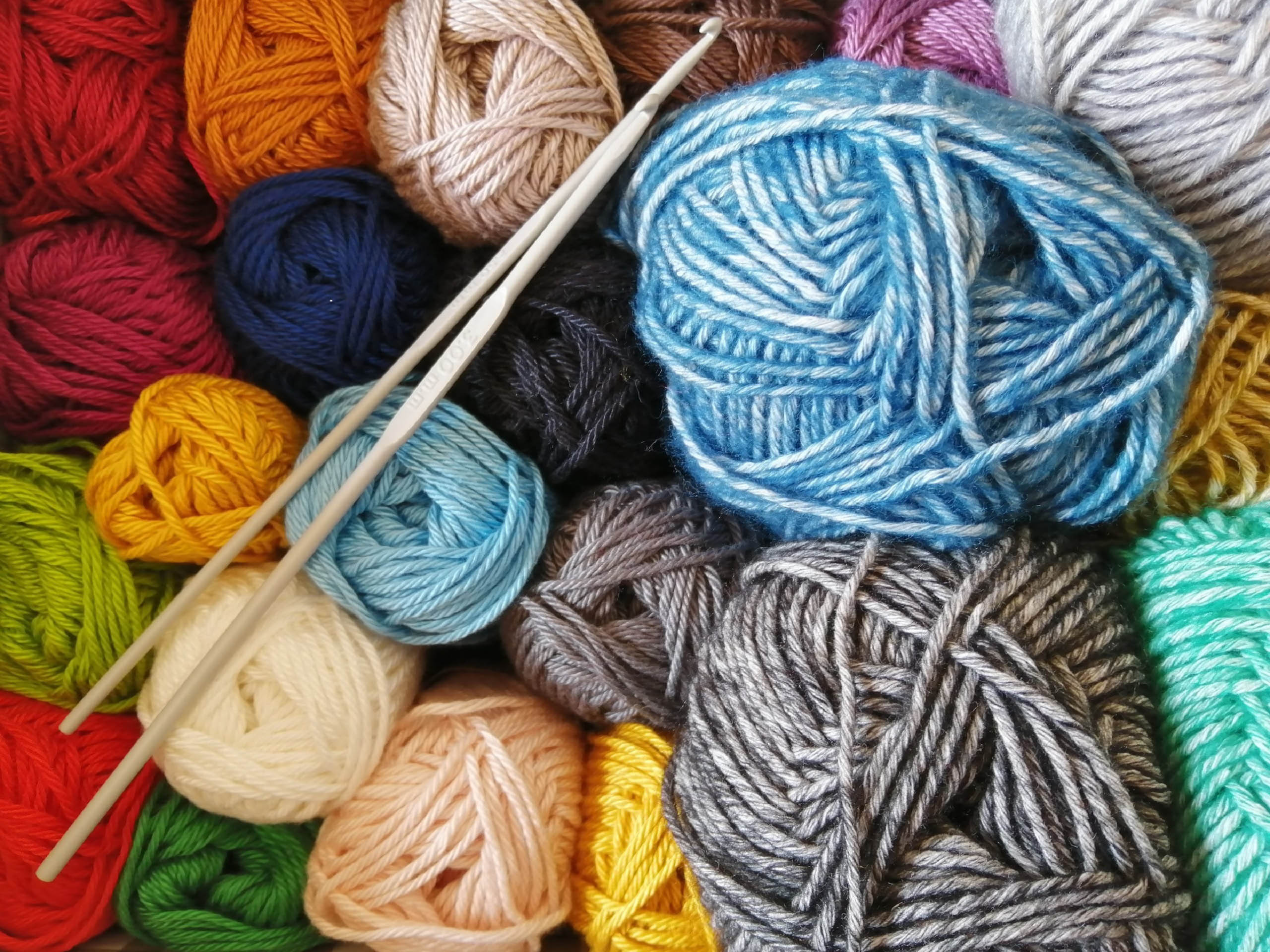 Miranda Library invites knitters and would-be knitters to join fellow stitchers to this regular knitting group. All ages and levels of ability are welcome in a relaxed, social setting.