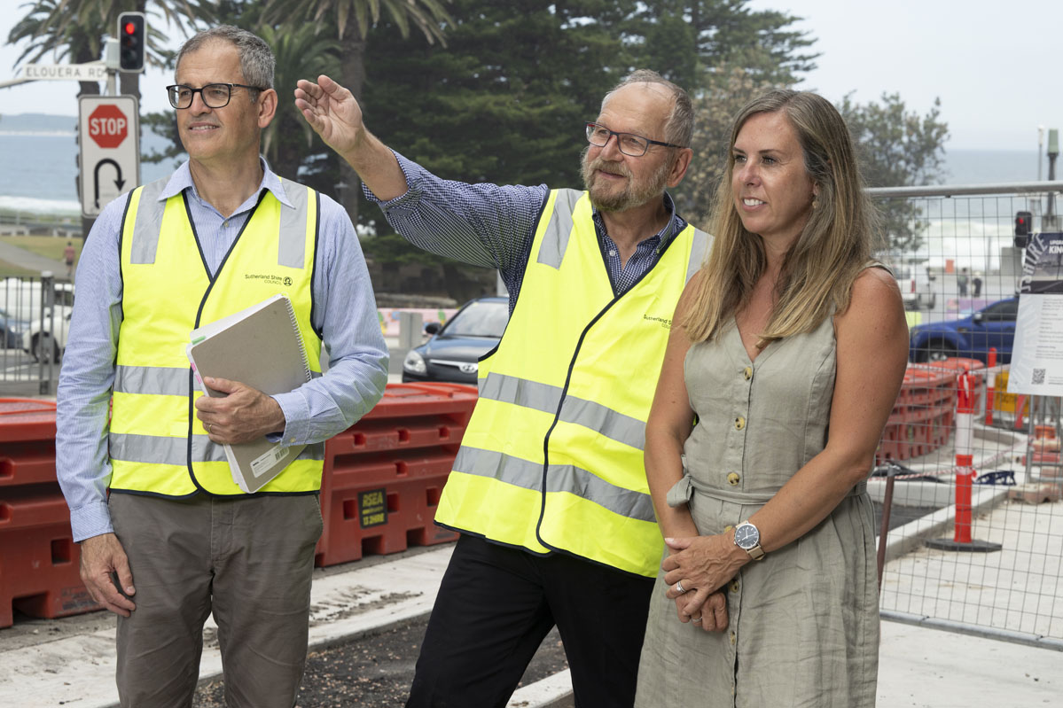 Council Project Managers onsite in Cronulla with citizen