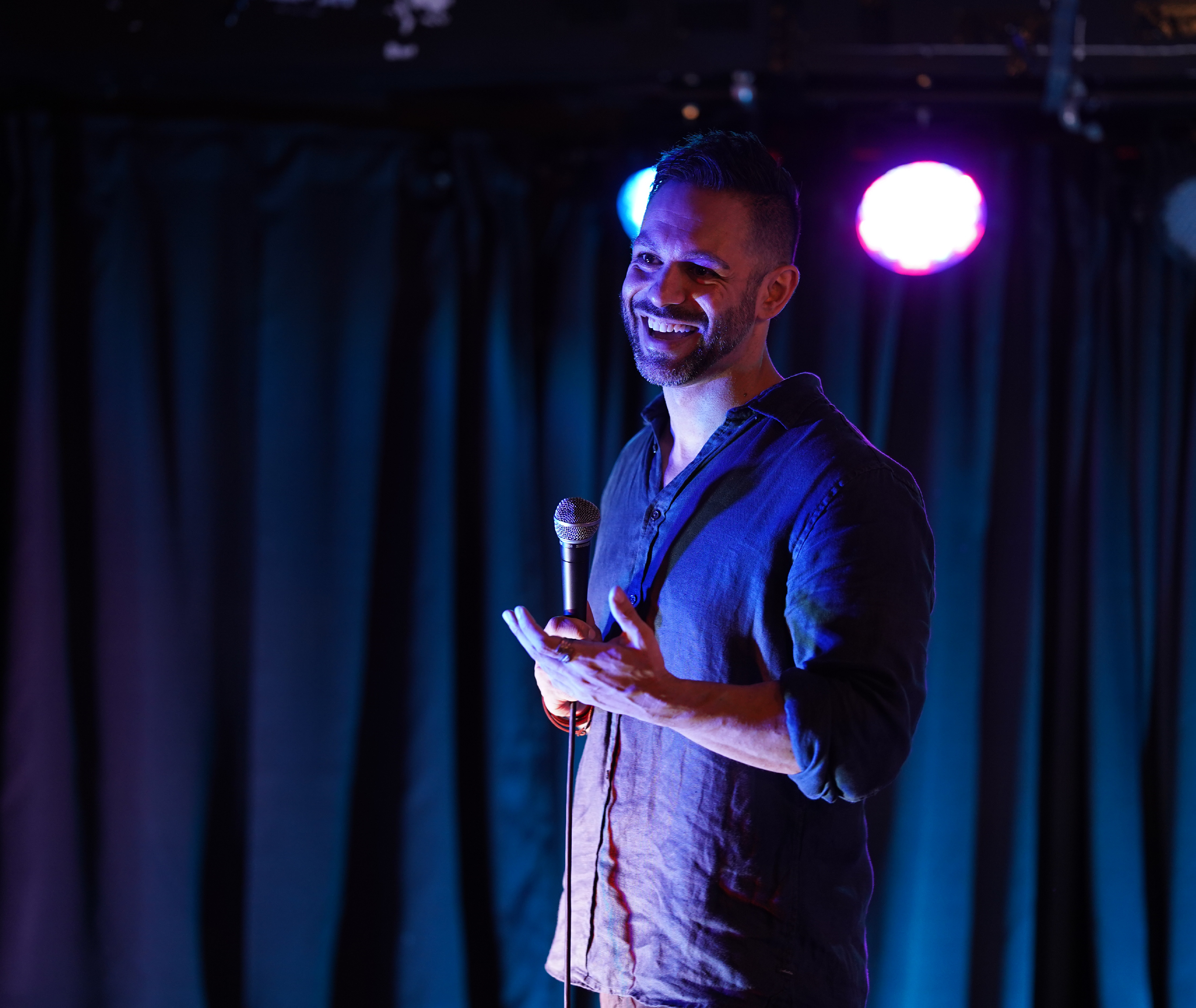 Join David Crisante, from the Sydney Comedy School, for this interactive workshop on how to unleash your inner comedian and develop your own improv comedy.